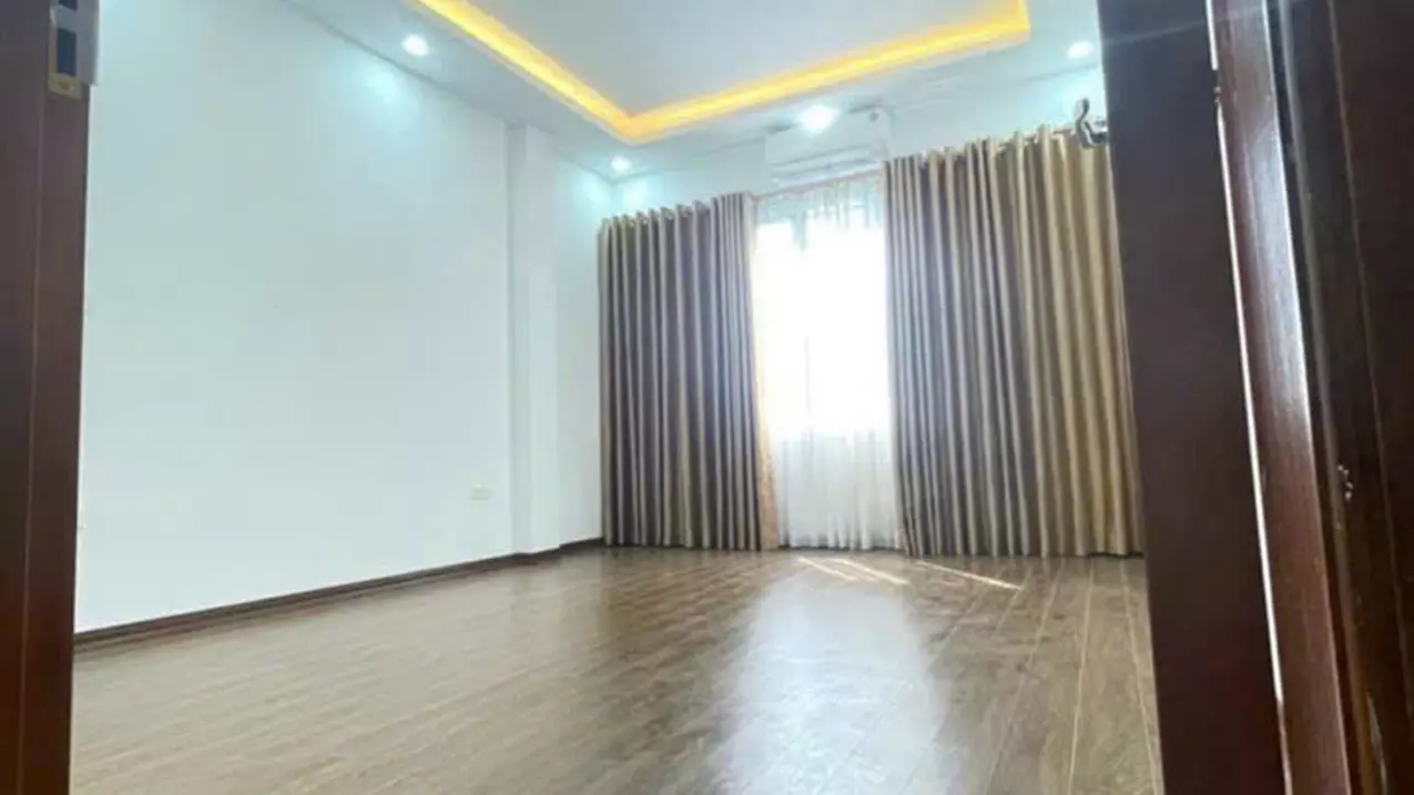 BÁN NHÀ SIÊU HOT KHU VỰC BỒ ĐỀ, LONG BIÊN - VỊ TRÍ VÀNG, DT 63m² . GIÁ 8.7 tỷ-anh-3