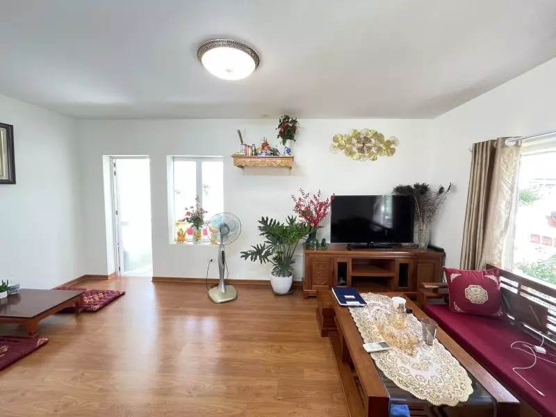 Bán Nhà Tập Thể Phố 8/3 – Quỳnh Mai, Giá 2.58 Tỷ, 80m2, 3 Thoáng, Nhà Siêu Đẹp.-anh-1