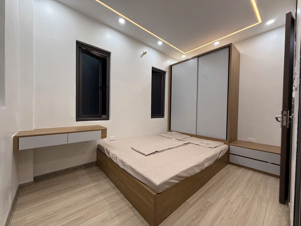 Bán Nhà Tây Sơn - 25m - 5.5 tỷ - Ngõ VF3 - Bãi Ô Tô - Lô Góc - Hướng Đông Nam-anh-3