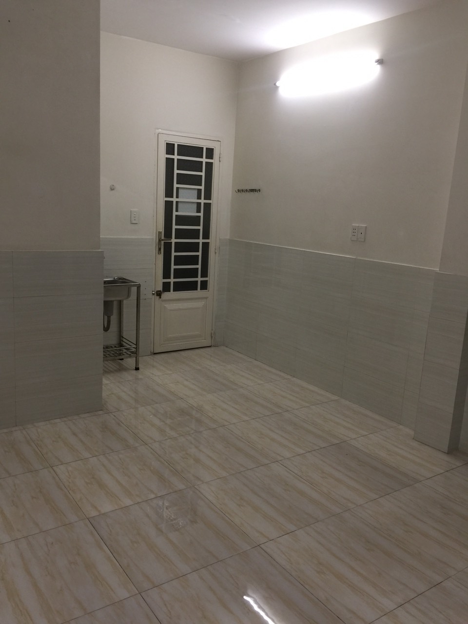 Bán nhà trọ đẹp 12 phòng, 420m2,đường Tân Sơn Nhì,quận Tân Phú.-anh-4