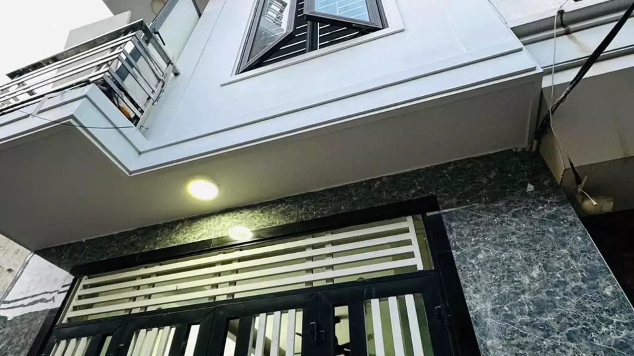 Bán nhà, Trung Kính, ngõ thông, 5 tầng mặt tiền 4 m 17,5 tỷ-anh-1