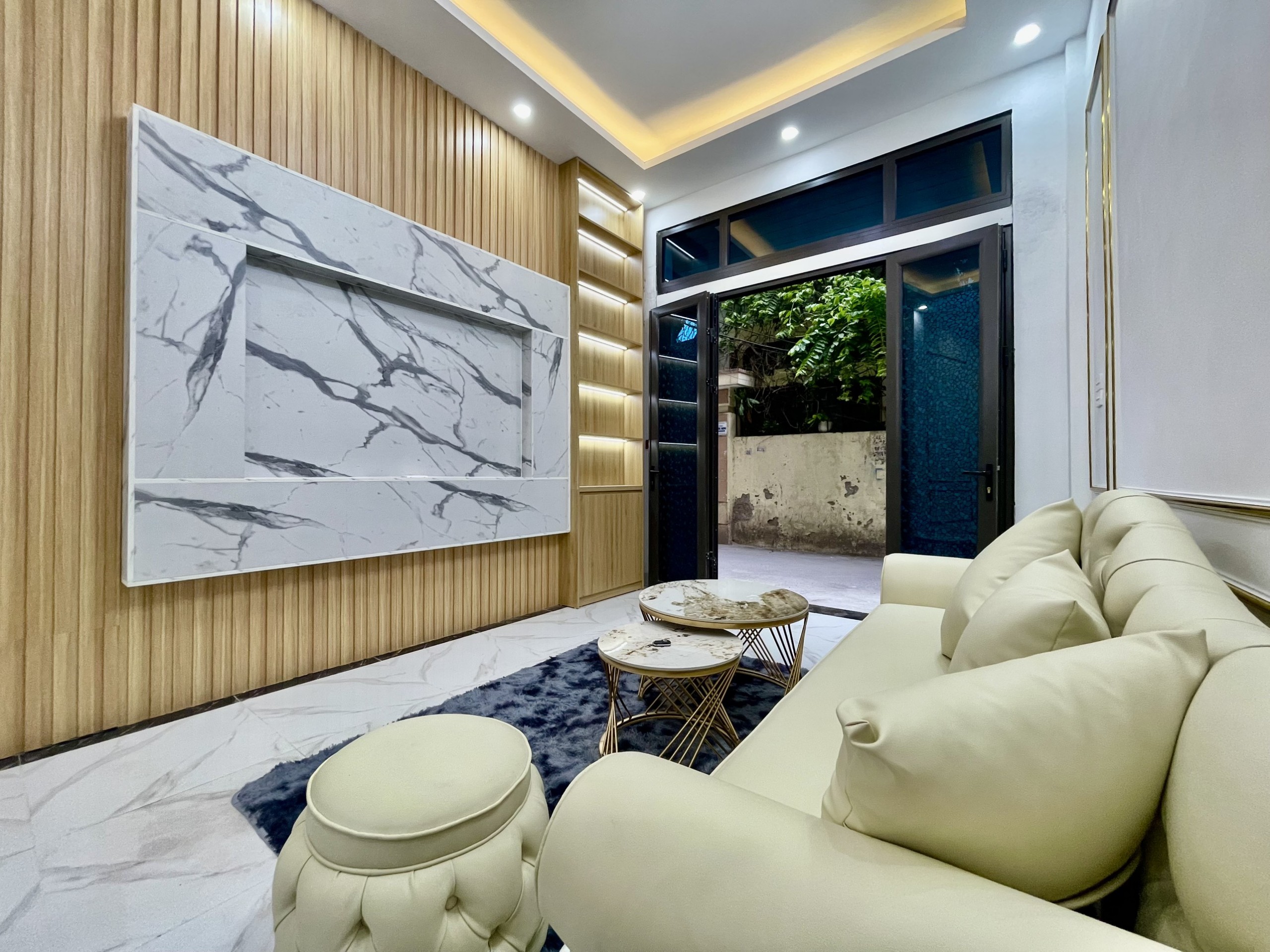 BÁN NHÀ TRUNG TÂM QUẬN CẦU GIẤY – NHÀ MỚI ĐẸP LONG LANH – NGÕ THÔNG – KINH DOANH NHỎ - 50M RA PHỐ-anh-2