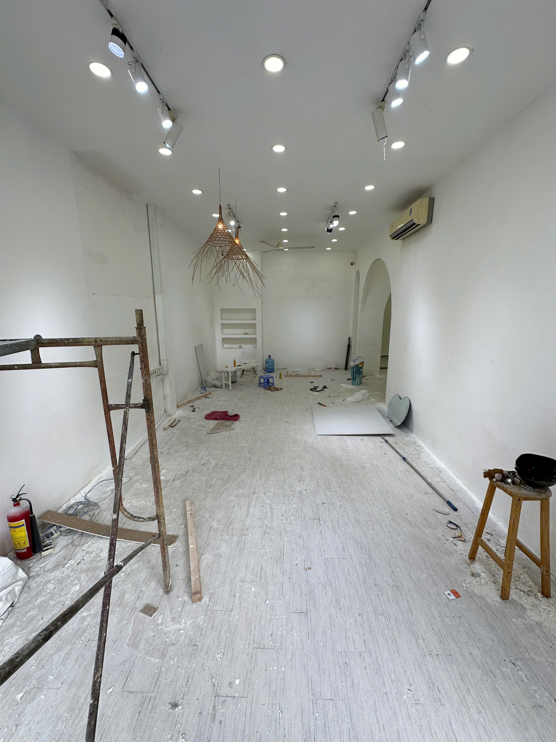 Bán shophouse 110m2  Lê Văn Sĩ Phú Nhuận kinh doanh sầm uất-anh-4