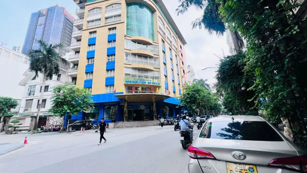 BÁN TÒA VĂN PHÒNG HẠNG A DUY TÂN, CẦU GIẤY - 605M - MT 30M - DÒNG TIỀN 15 TỶ/NĂM-anh-4