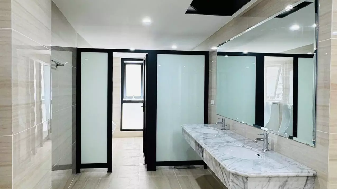 BÁN TOÀ VP MẶT PHỐ NGUYỄN THỊ ĐỊNH - CẦU GIẤY - 360M2 - 11 TẦNG THÔNG SÀN CÓ HẦM - DT 600TR/TH --anh-4