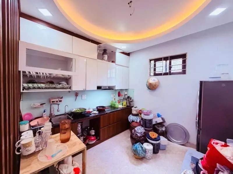 BÁT KHỐI – Ô TÔ ĐỖ CỬA – 2 MẶT THOÁNG – GIÁ TỐT-anh-3