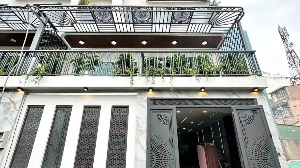 BIỆT THỰ MINI CÓ THANG MÁY – SÁT MẶT TIỀN TRƯỜNG CHINH, GIÁ CHỈ HƠN 9 TỶ-anh-1