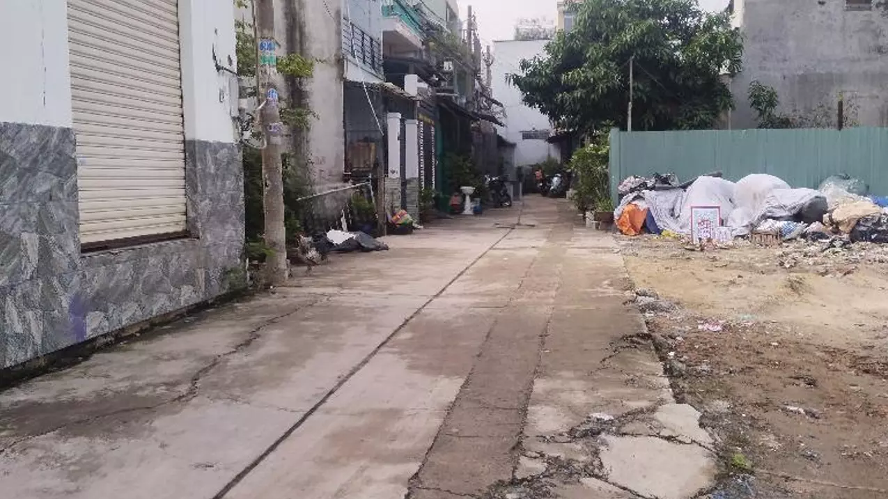 BÌNH TÂN - CÂY CÁM - CÁCH VÀI BƯỚC CHÂN RA MẶT TIỀN KÊNH THAM LƯƠNG - HẺM XE HƠI - NHÀ 2 TẦNG 2PN-anh-5