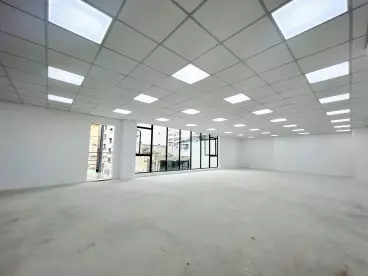 Tặng nội thất cho sàn 90m2 chỉ 30tr/tháng khu sân bay Phan Đình Giót Quận Tân Bình-anh-2