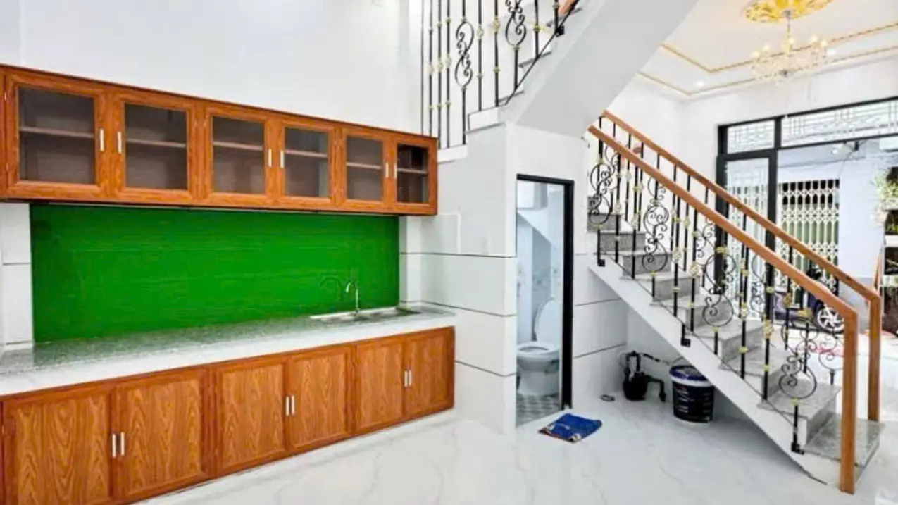 BT013 
ĐẸP LUNG LINH - NHÀ MỚI VÀO Ở NGAY - 2 TẦNG - 32M2  - VỊ TRÍ ĐẸP - GIÁP TÂN PHÚ  - CHỈ-anh-3