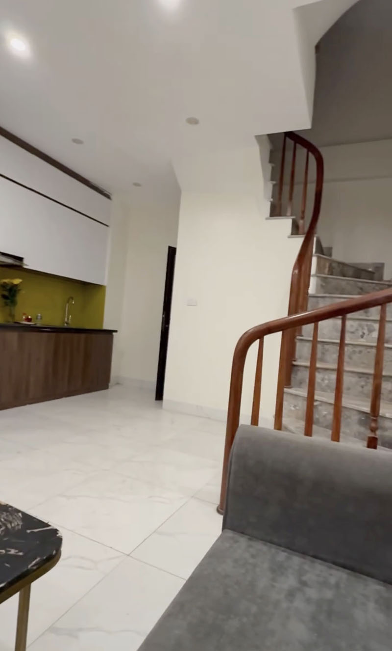 Cần bán 32,9m2 nhà 5 tầng tại ngõ 82 Việt Hưng. Ngay cạnh chợ Kim Quan và trường học các cấp-anh-5