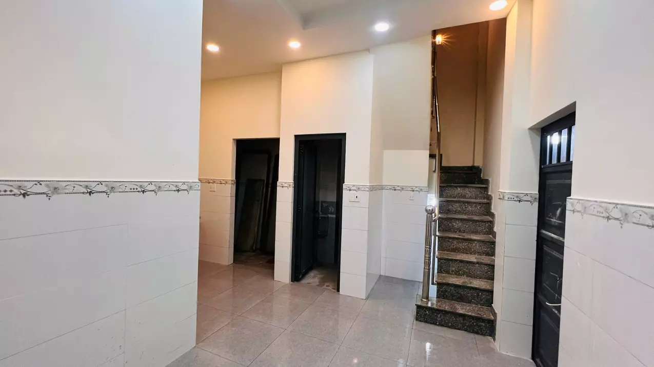 Cần Bán Gấp Nhà 34m2,4T, 5PKK, Lô Góc, Trần Hưng Đạo, P PNL, Q1, Chỉ 8,2 Tỷ-anh-2
