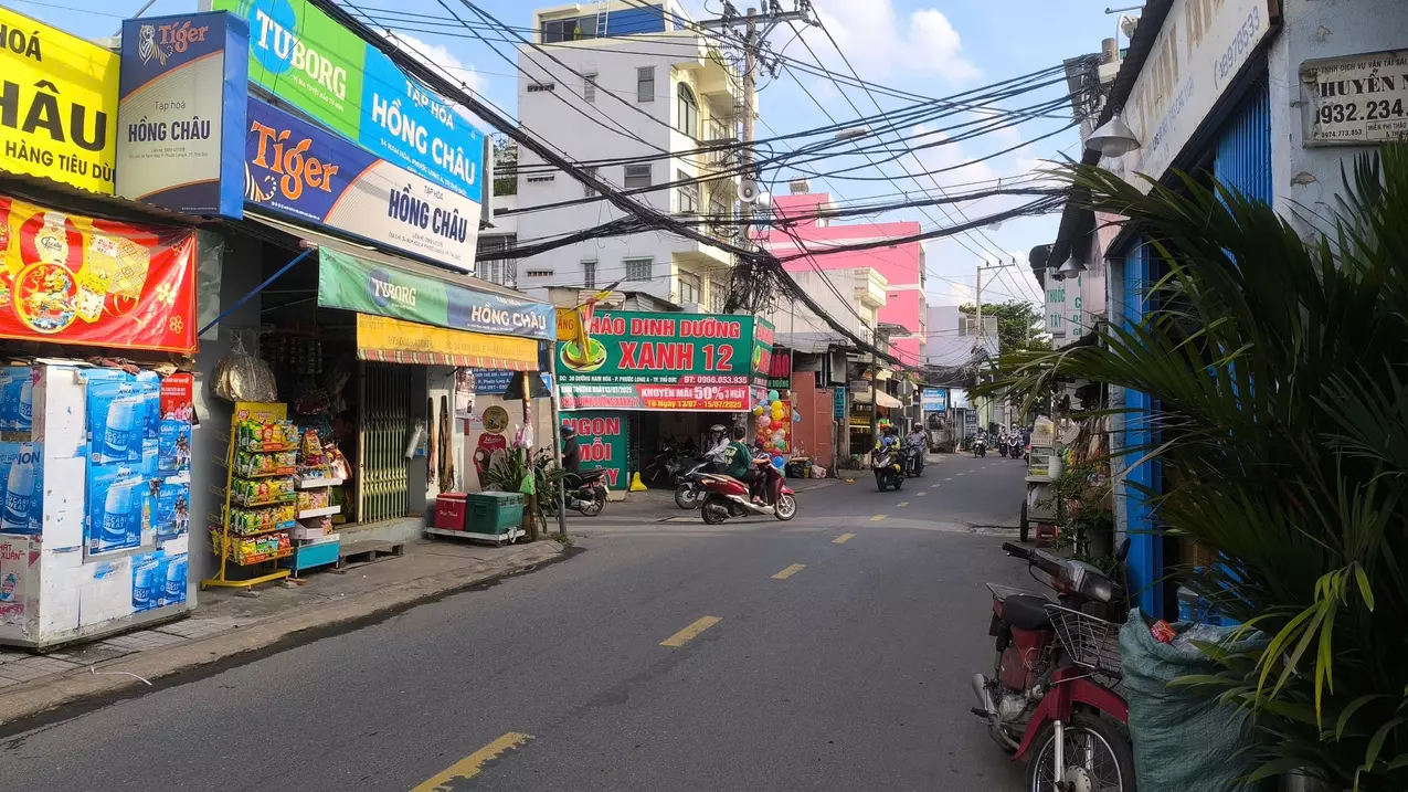 - Cần bán gấp nhà MT Nam Hòa, Phường Phước Long HCM , DT 127M2 chỉ với giá 10,8 tỷ.-anh-3