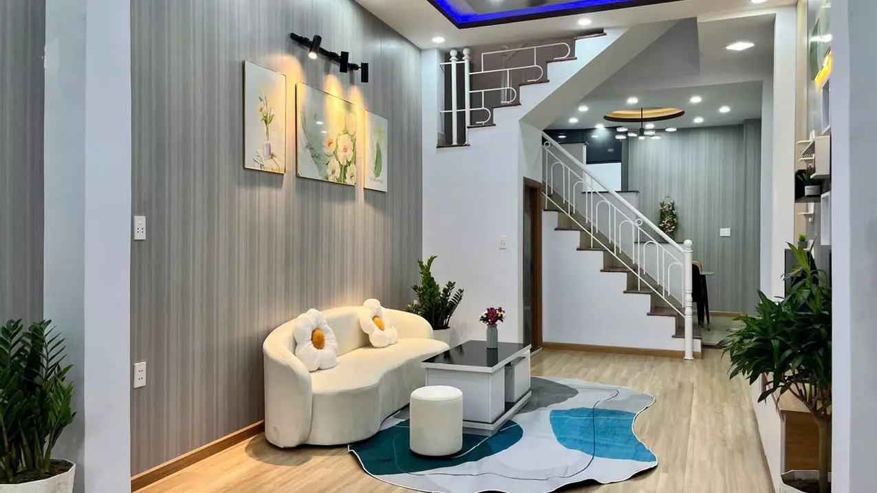 Cần bán nhà 3 tầng mặt tiền Cù Chính Lan thuận lợi kinh doanh buôn bán-anh-2