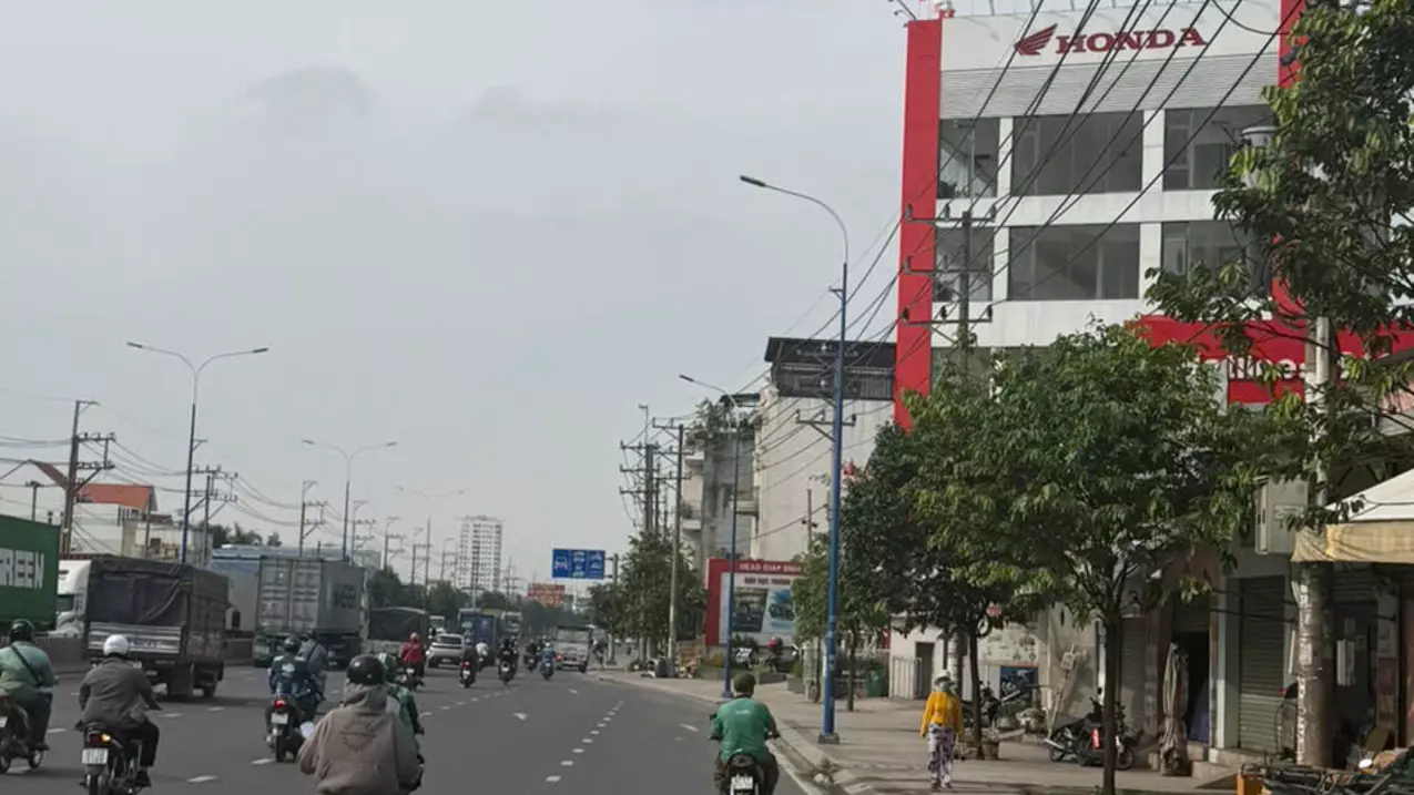 CẦN BÁN NHÀ MẶT TIỀN KINH DOANH ĐƯỜNG DT743 – KHU KINH DOANH BUÔN BÁN SẦM UẤT NHẤT PHƯỜNG AN PHÚ.-anh-5