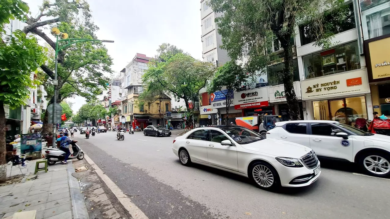 CẦN BÁN SIÊU PHẨM MẶT PHỐ HUẾ - HAI BÀ TRƯNG - MẶT TIỀN 9M - 7 TẦNG KINH DOANH ĐẮC ĐỊA-anh-2