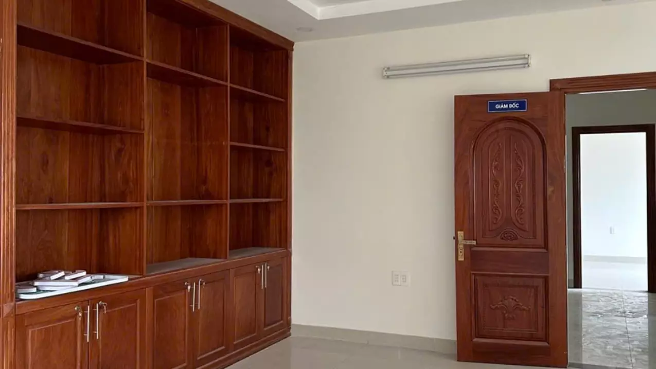 Cần bán Toà nhà Văn Phòng Cty. 6 Tầng, Mặt tiền đường Nguyễn Duy Trinh, giá 24,5 tỷ-anh-10