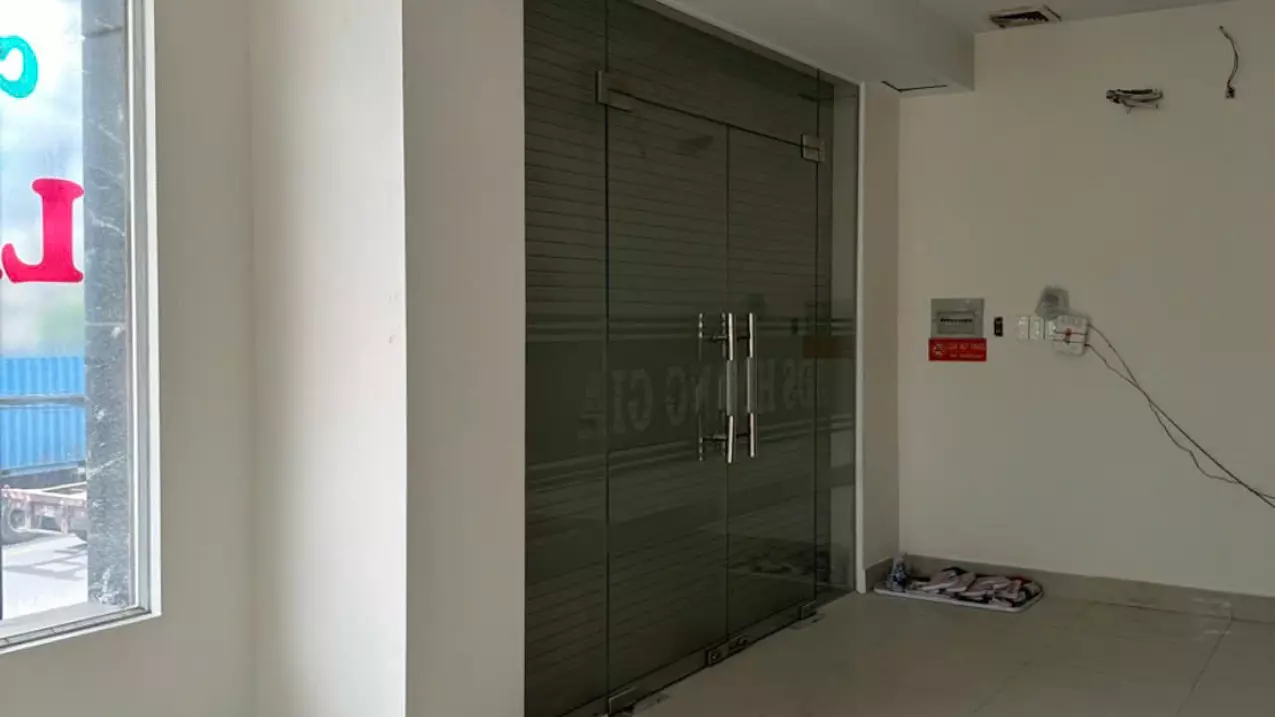 Cần bán Toà nhà Văn Phòng Cty. 6 Tầng, Mặt tiền đường Nguyễn Duy Trinh, giá 24,5 tỷ-anh-3