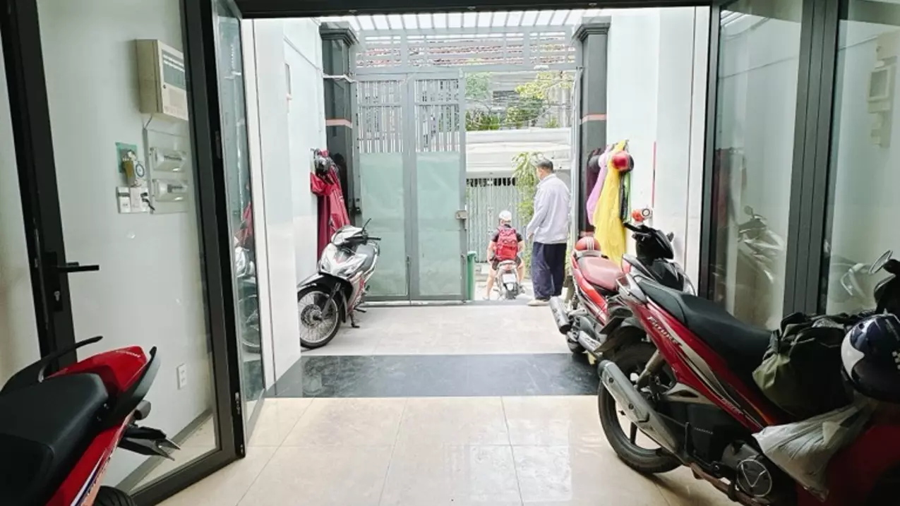 Căn hộ dịch vụ Ngang 3.5 nở 4.5x 20 m
5 tấm Q4 dòng tiền thuê 80 triệu-anh-1