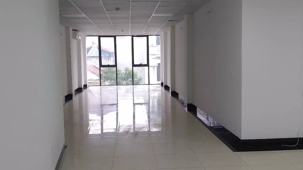 CC CHO THUÊ MẶT BẰNG LÀM VP NHÀ MẶT PHỐ HOÀNG VĂN THÁI - TX, DT 75M2, GIÁ 10TR, TT LINH HOẠT-anh-1