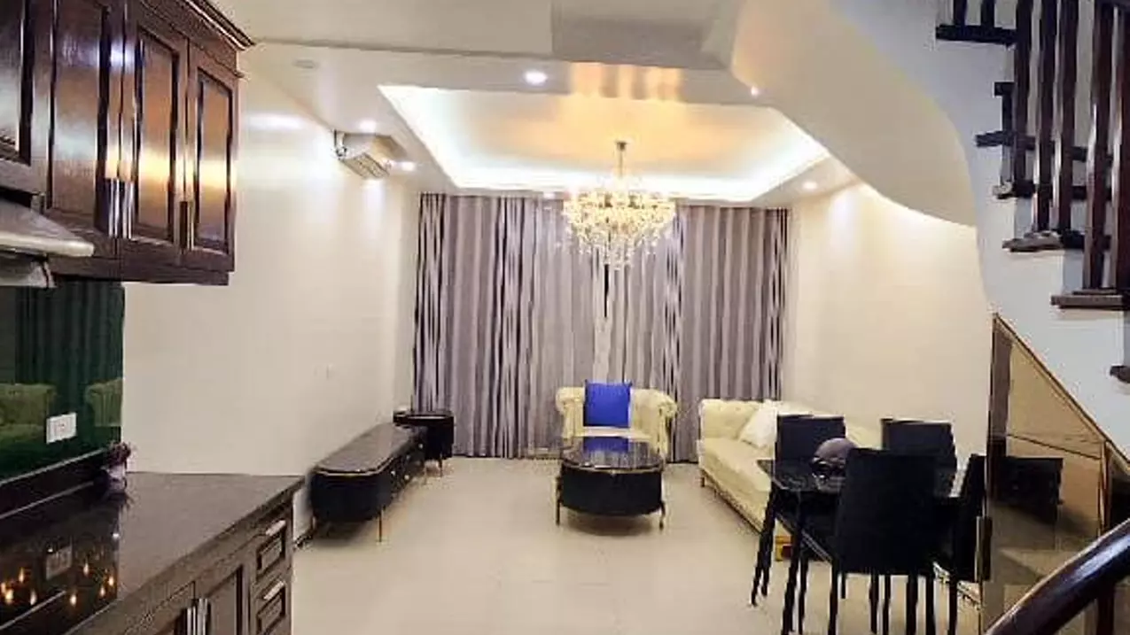 Chỉ 4. 95 tỷ có ngay nhà MẶT PHỐ Đồng Tiến Ô TÔ TRÁNH, 33m 5 tầng KINH DOANH đỉnh chóp.-anh-3