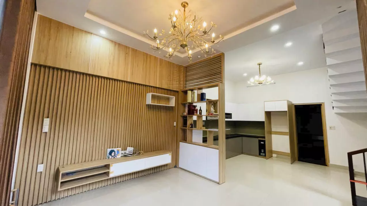 Chỉ: 8 triệu/tháng. CHO THUÊ NHÀ NGUYÊN CĂN 2 TẦNG MẶT TIỀN THANH HẢI.-anh-1