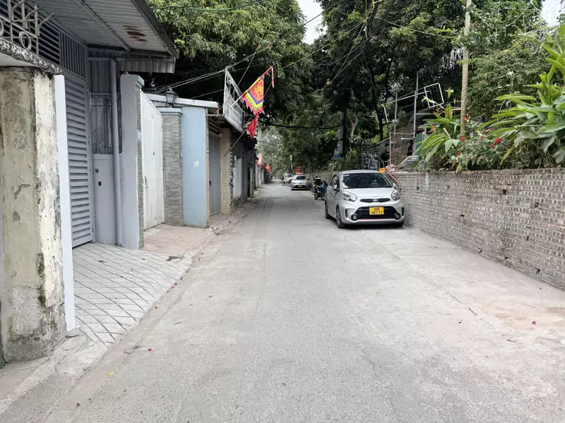 Chỉ với 7 tỷ nhận ngay 40m2 nhà 3,5 tầng 3 mặt thoáng tại ngõ 2 Ngọc Thụy - Gần đường Hồng Tiến-anh-4