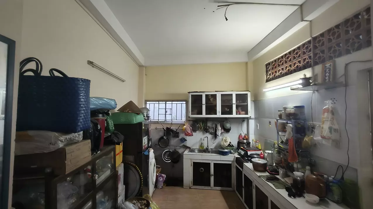 CHÍNH CHỦ bán nhà mặt tiền Đoàn Văn Bơ diện tích khủng, 15 phòng cho thuê.-anh-4