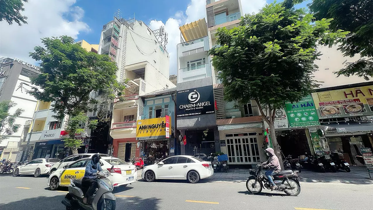 CHÍNH CHỦ BÁN NHÀ MẶT TIỀN ĐƯỜNG TRỊNH VĂN CẤN, QUẬN 1 - KHU VỰC HIẾM NHÀ BÁN - GIANG GIANG:-anh-1