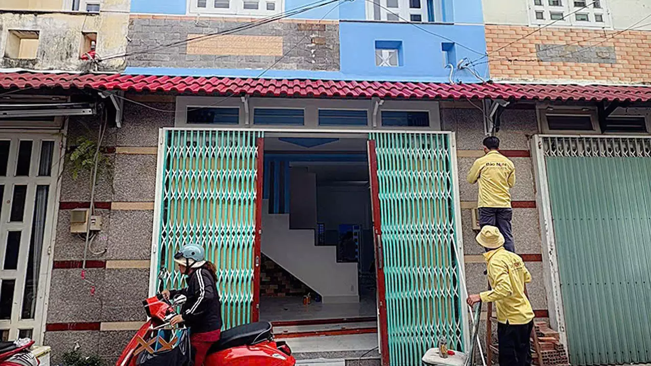 Chính chủ bán nhà mới ở ngây cách đường Tô Ngọc Vân 70m, hẻm xe hơi.-anh-1