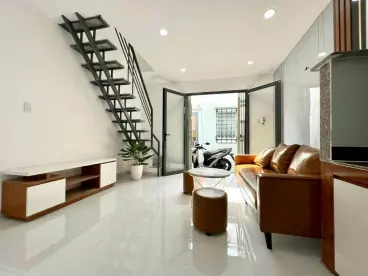 Nhà mới Tân Thới Nhất giảm mạnh còn nhỉnh 2 tỷ, hoàn công đủ không QH-anh-3