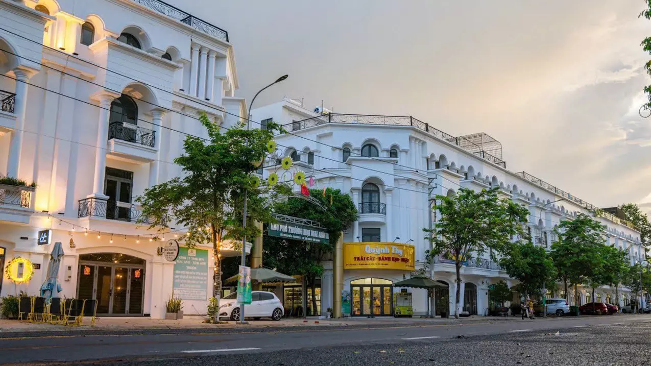 CHÍNH CHỦ CẦN BÁN GẤP DÃY NHÀ PHỐ MẶT TIỀN ĐƯỜNG TRƯỜNG CHINH P3 TP TÂY NINH-anh-2