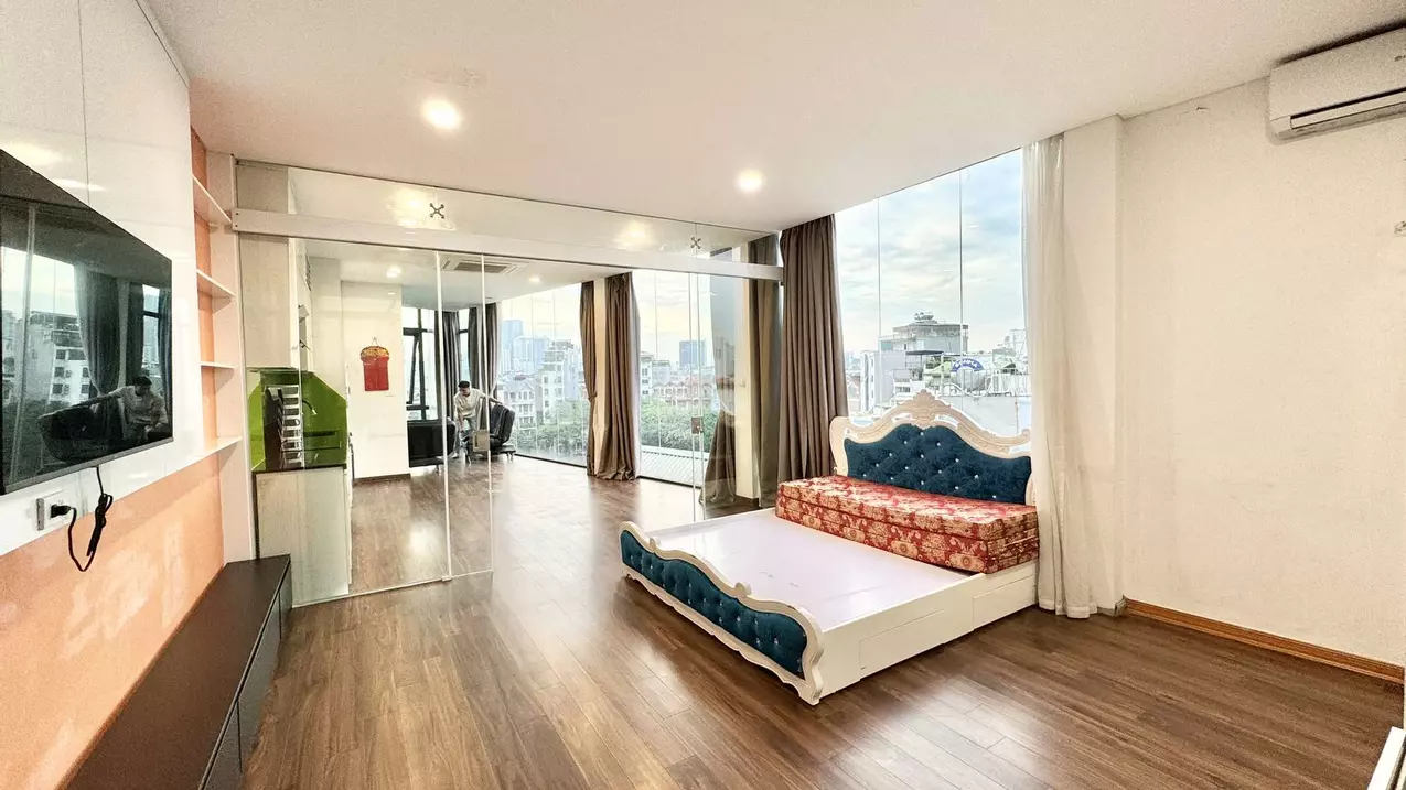 Chính chủ cho thuê căn hộ view hồ Văn Chương siêu chill-anh-2