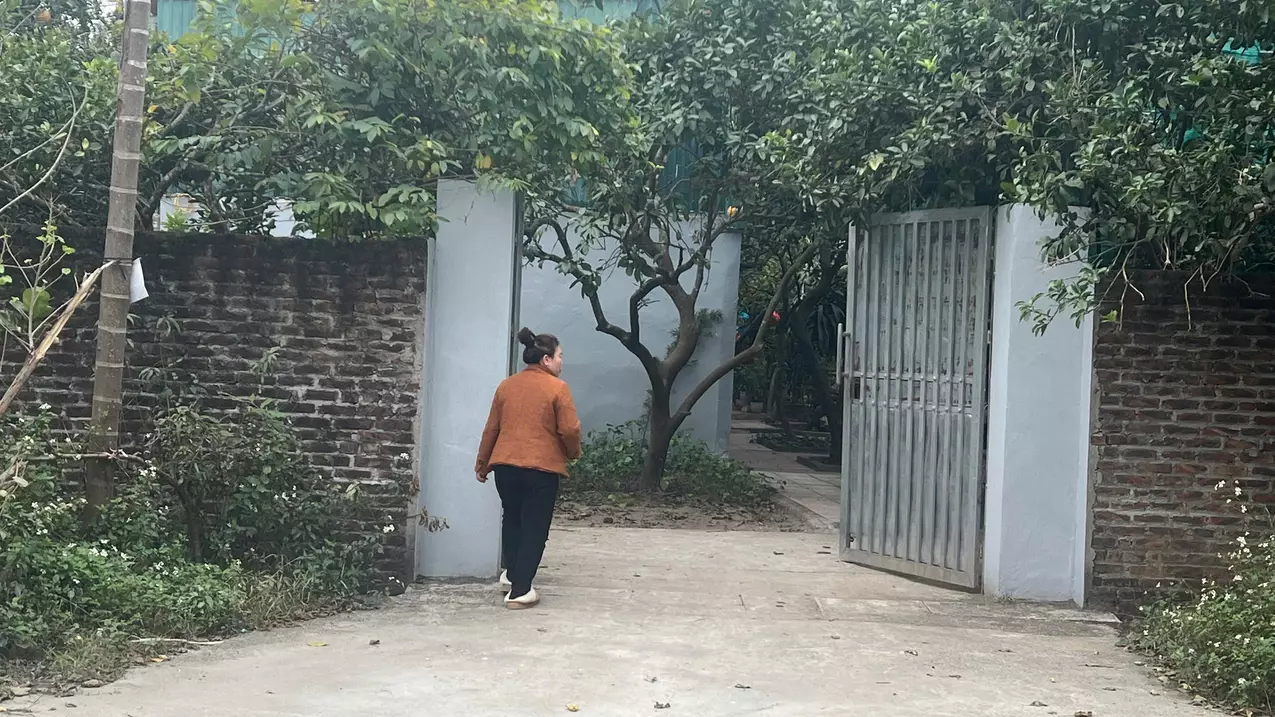 Chính chủ cho thuê kho xưởng Đông La, Hoài Đức. Xưởng rộng 200m2, kèm nhà 40m2, giá thuê chỉ 8tr/th-anh-4