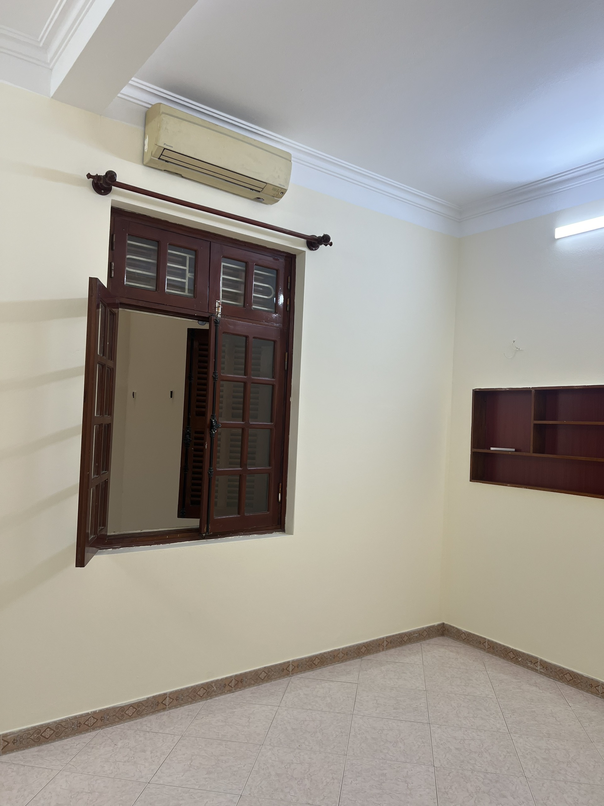 Chính chủ cho thuê nhà 4 tầng mới, đẹp, Số 31 ngõ 154/29 (154/7) Đường Ngọc Lâm, Long Biên, Hà Nội.-anh-17