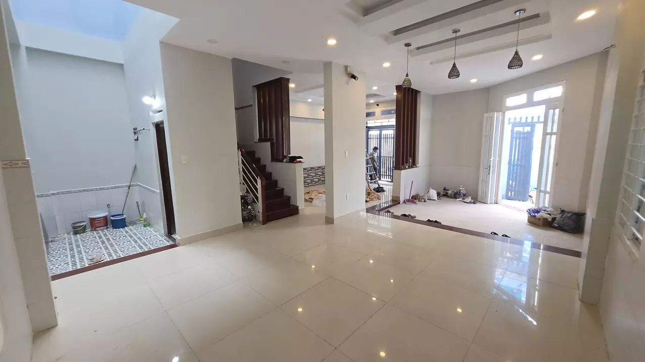 Chính chủ- cho thuê nhà riêng: 2 lầu, 1 sân thượng-anh-2