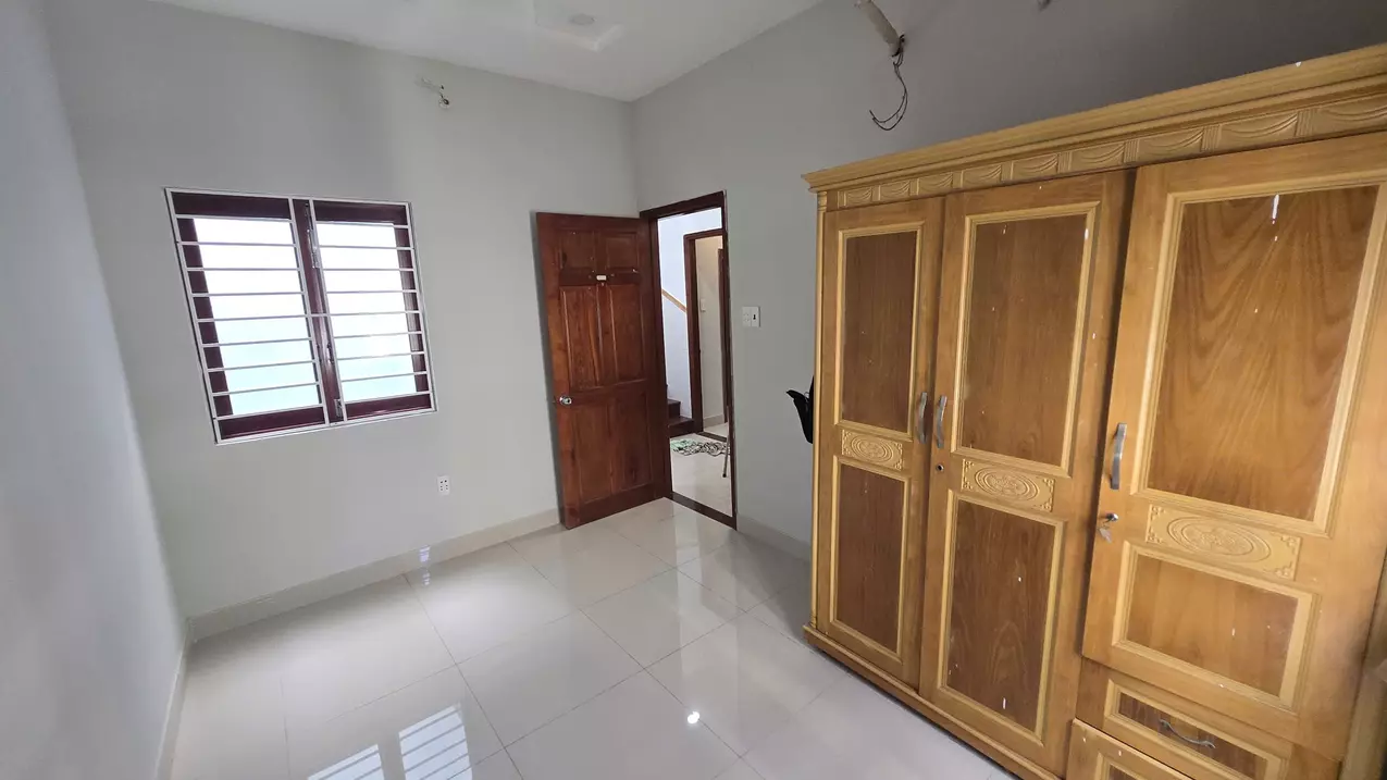 Chính chủ- cho thuê nhà riêng: 2 lầu, 1 sân thượng-anh-4