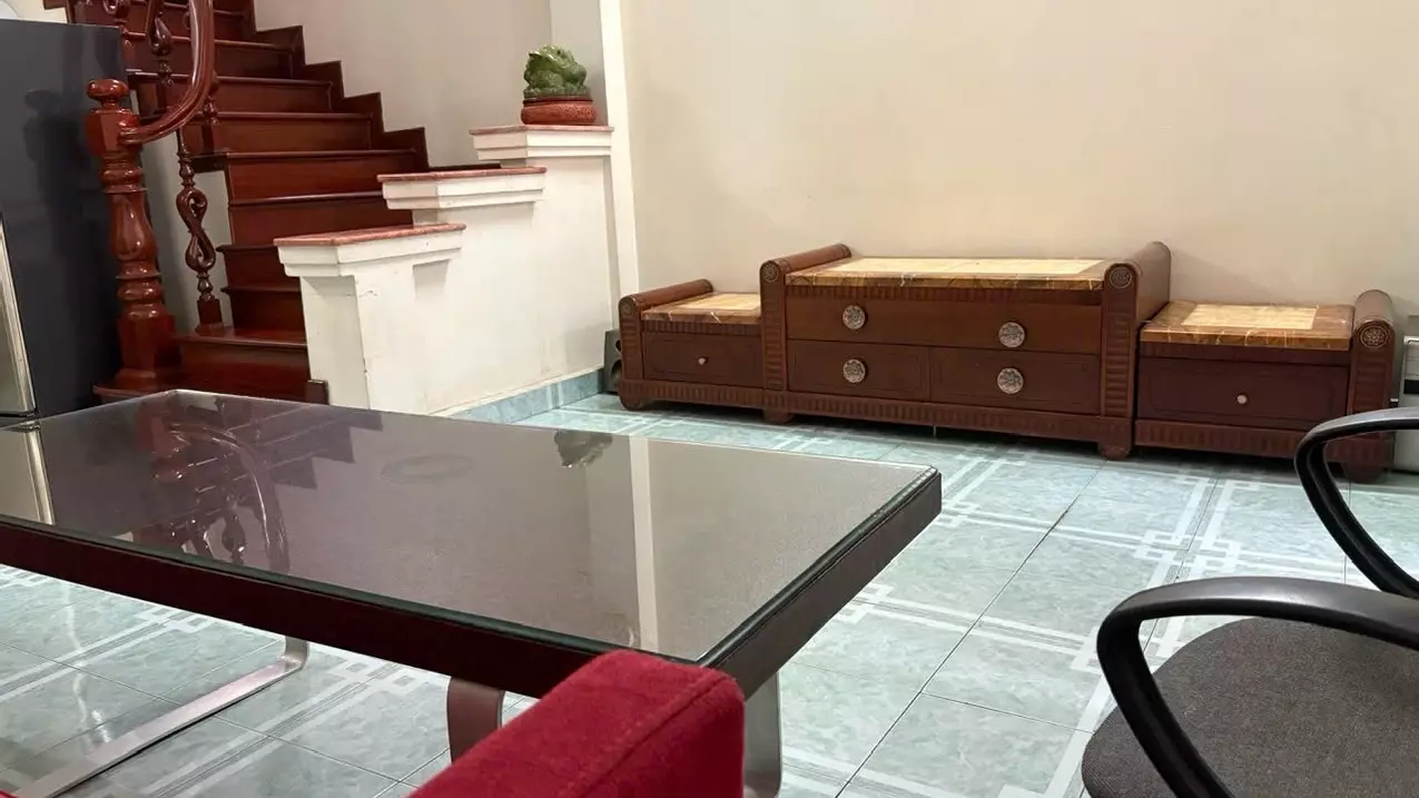Chính chủ cho thuê nhà riêng phố Nguyễn Khoái: 3 tầng, 1 tum-anh-3