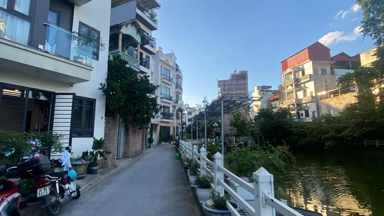 CHÍNH CHỦ CHO THUÊ PHÒNG KHÉP KÍN NGỌC THỤY – VIEW HỒ ĐIỀU HÒA – FULL ĐỒ-anh-1