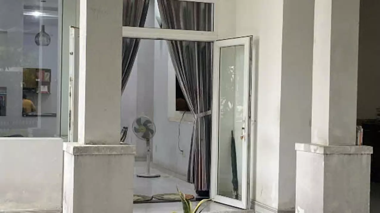 CHÍNH CHỦ ĐỊNH CƯ CẦN BÁN GẤP NHÀ + ĐẤT MẶT TIỀN - PHƯỜNG THẬN AN - TP. HỒ CHÍ MINH-anh-1
