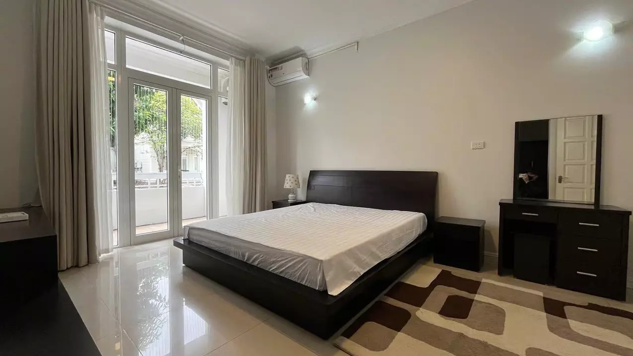 CHO THUÊ BIỆT THỰ CIPUTRA TÂY HỒ - DIỆN TÍCH 140M - 4 NGỦ - ĐẦY ĐỦ NỘI THẤT ĐẸP - CÓ THỂ CHUYỂN-anh-3