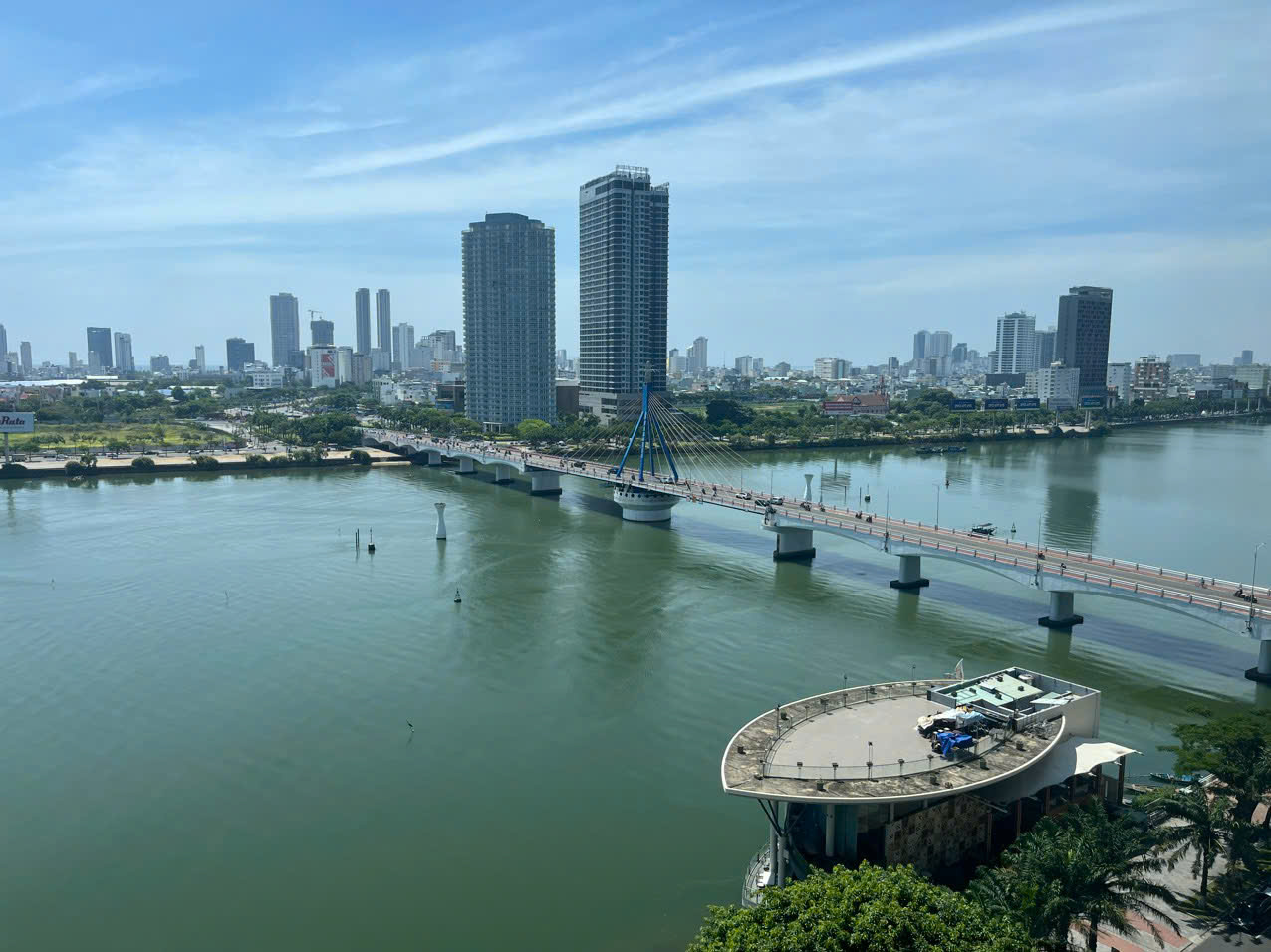 CHO THUÊ CĂN GÓC HILTON 5 PHÒNG NGỦ VIEW SÔNG HÀN - GIÁ 35 TRIỆU / THÁNG.-anh-1