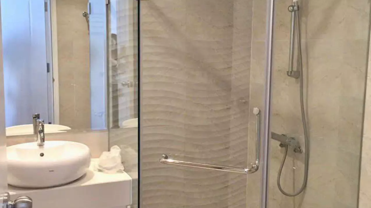 Cho thuê căn hộ cao cấp R2 130m2-anh-4