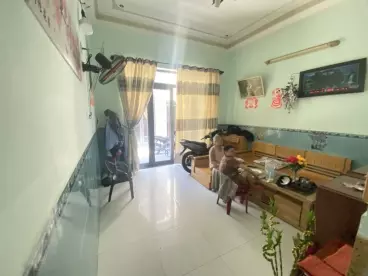 NGAY CẦU SÔNG VÀ CẦU SÔNG HÀN , SÁT MẶT TIỀN NGÔ QUYỀN.-anh-1