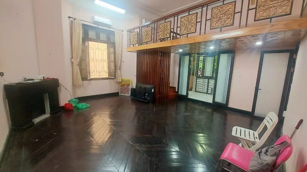 Cho thuê căn hộ tầng 2 biệt thự Pháp cổ phố Quán Thánh, Ba Đình-anh-2