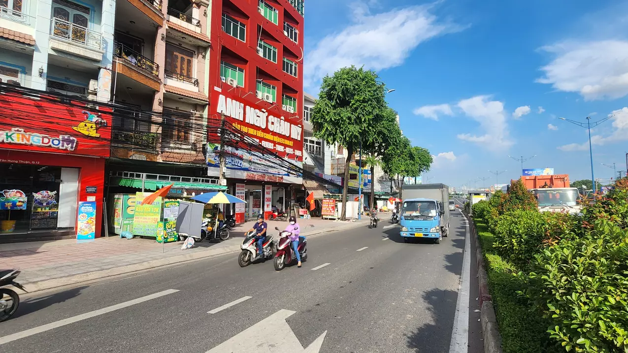 Cho thuê đất trống Mặt Tiền Trường Chinh Quận 12 - 340m² , NGAY NGÃ TƯ  - KHU THƯƠNG HIỆU-anh-3