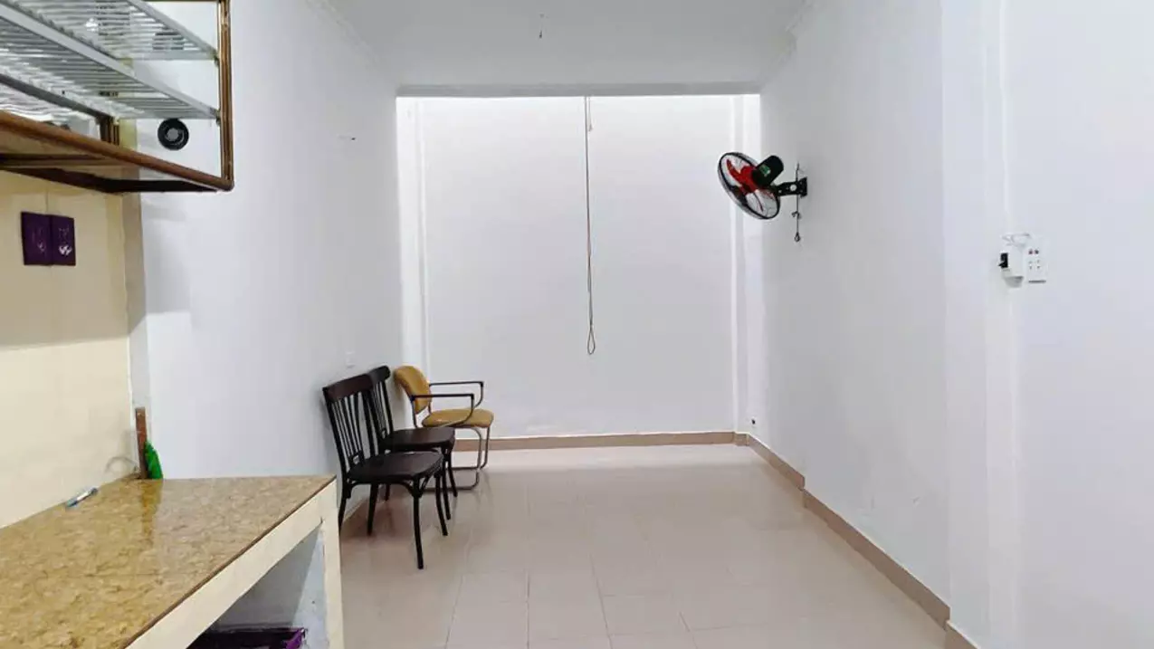 CHO THUÊ HOẶC BÁN NHÀ NGUYÊN CĂN KHU PHỐ TÂY PHẠM NGŨ LÃO, QUẬN 1-anh-4