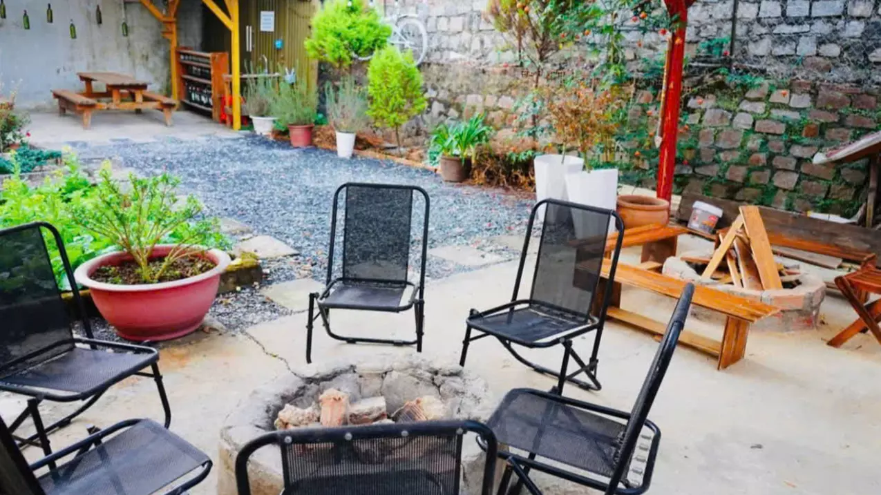 Cho thuê homestay vila  Phan Chu Trinh  đà đat 11pn - 9wc, giá thuê 17tr/tháng-anh-3