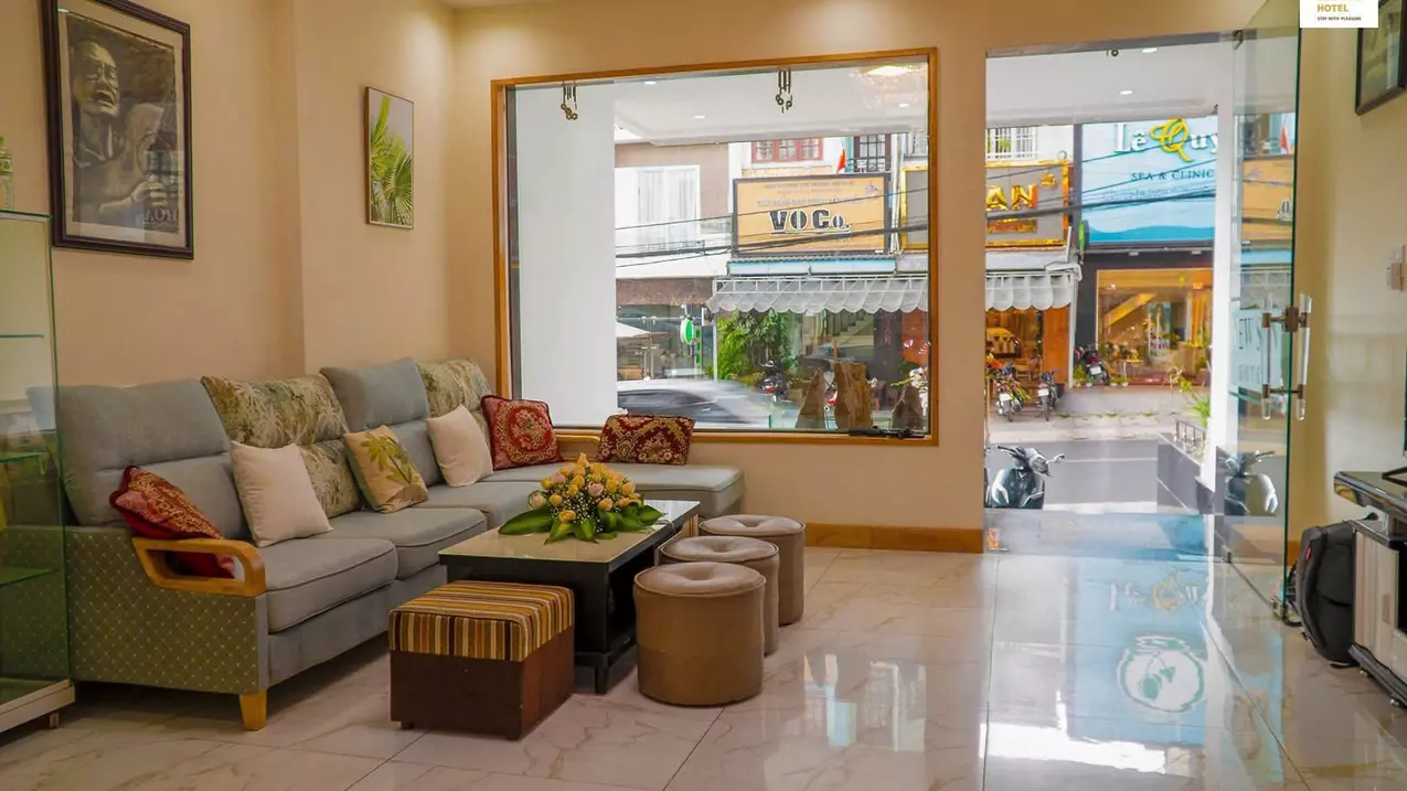 Cho thuê khách sạn mặt tiền Hai Bà Trưng P6 Đà Lạt 55 triệu 18 phòng-anh-1