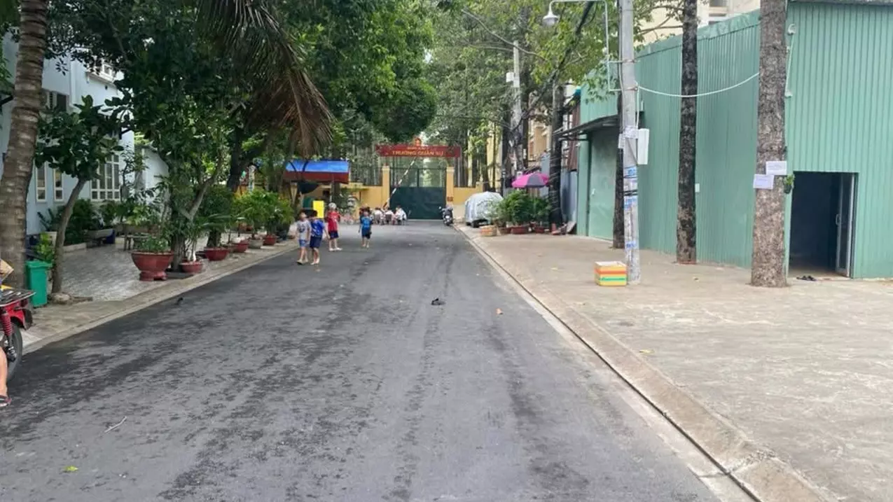CHO THUÊ KHO XƯỞNG 4000M2 - TÔ KÝ - TÂN CHÁNH HIỆP - Q.12 - GIÁ 300 TRIỆU-anh-2